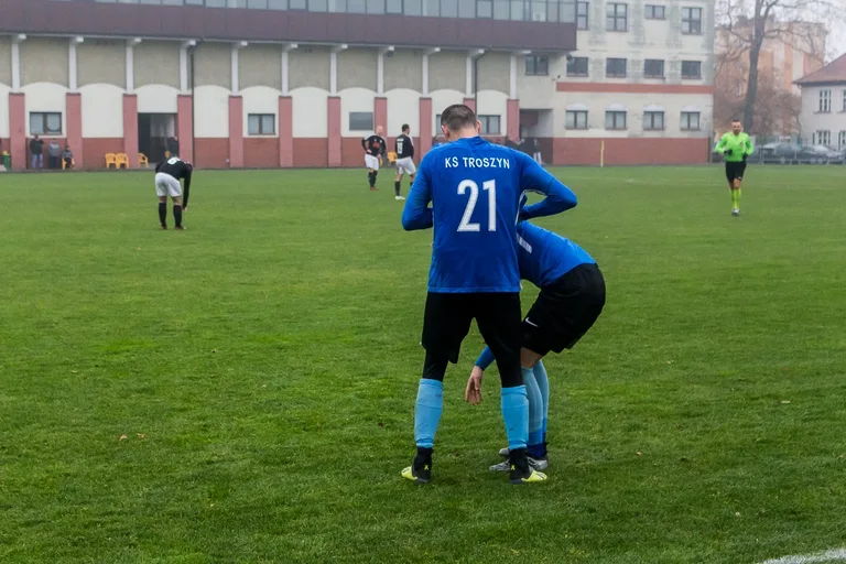 Ostrovia wygrywa z CK Troszyn (zdjęcia, wideo)