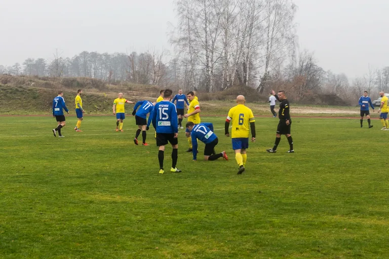 KS Wąsewo zatrzymuje Bartnika (zdjęcia, wideo)
