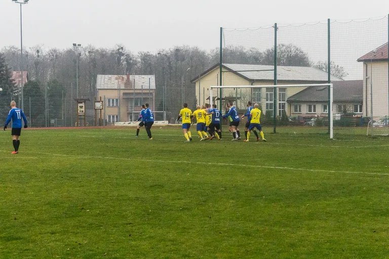 KS Wąsewo zatrzymuje Bartnika (zdjęcia, wideo)