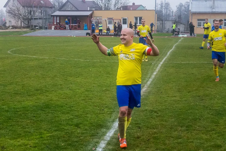 KS Wąsewo zatrzymuje Bartnika (zdjęcia, wideo)
