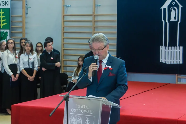 Powiatowe obchody Święta Niepodległości (zdjęcia, wideo)