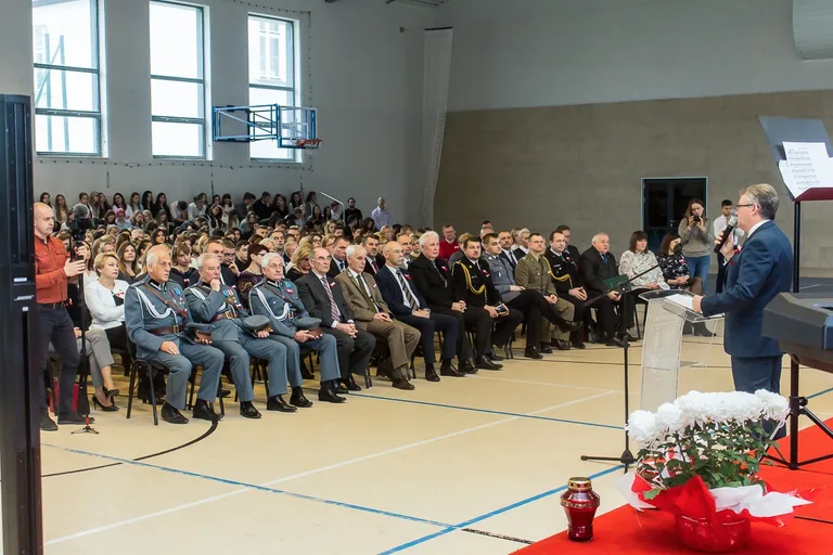 Powiatowe obchody Święta Niepodległości (zdjęcia, wideo)