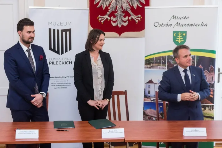 Podpisano umowę na rozbudowę muzeum Pileckich (zdjęcia, wideo)