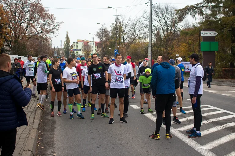 III Półmaraton Ostrowski za nami (zdjęcia, wideo)