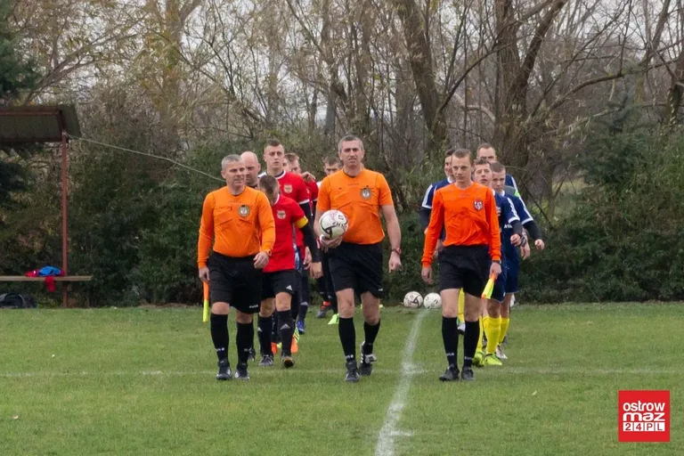 Derby powiatu dla GKS Andrzejewo (zdjęcia, wideo)