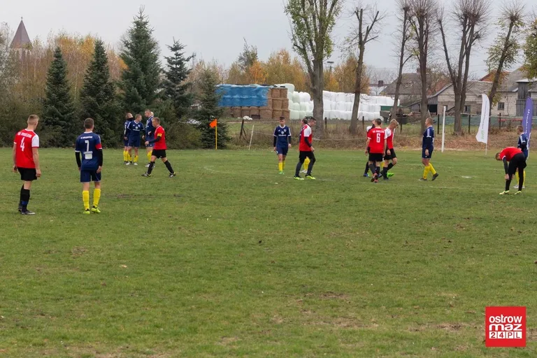 Derby powiatu dla GKS Andrzejewo (zdjęcia, wideo)