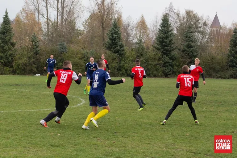 Derby powiatu dla GKS Andrzejewo (zdjęcia, wideo)