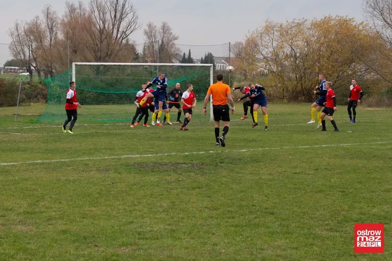 Derby powiatu dla GKS Andrzejewo (zdjęcia, wideo)