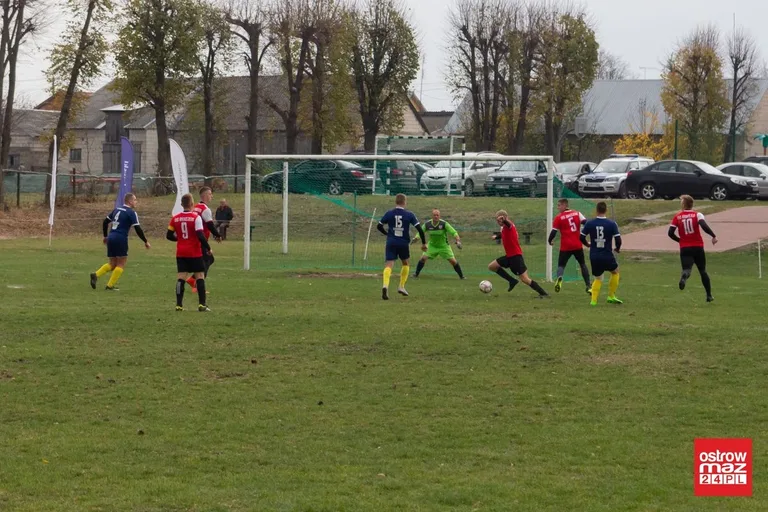 Derby powiatu dla GKS Andrzejewo (zdjęcia, wideo)