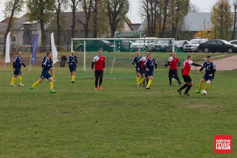 Derby powiatu dla GKS Andrzejewo (zdjęcia, wideo)