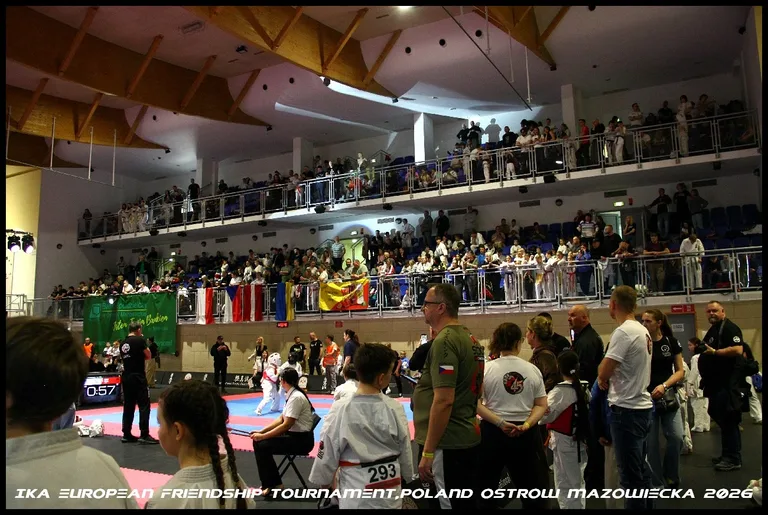 Ostrów Mazowiecka znów była stolicą kyokushin. 360 zawodników, wysoki poziom i drugie miejsce gospodarzy (zdjęcia)