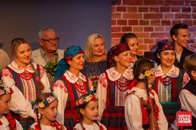 "Moda na Folklor" w Jatkach do 20 listopada (zdjęcia)