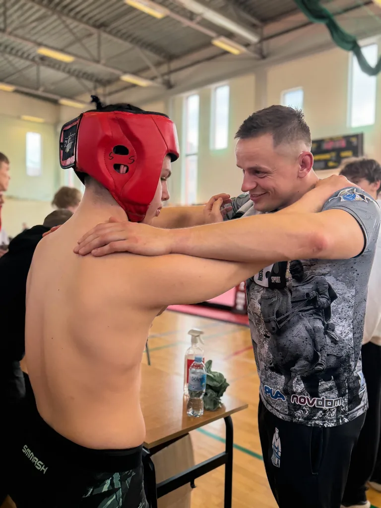 Mocny występ na Pucharze Polski MMA. Z Sochaczewa wrócili z medalami i cennym doświadczeniem (zdjęcia)
