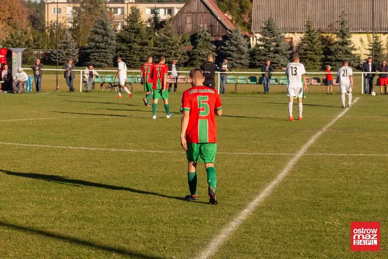 MKS Małkinia rozbiła Tęczę (zdjęcia, wideo)