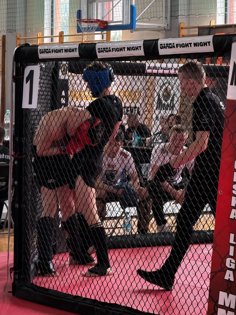 Mocny występ na Pucharze Polski MMA. Z Sochaczewa wrócili z medalami i cennym doświadczeniem (zdjęcia)