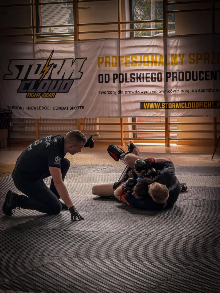 Mocny występ na Pucharze Polski MMA. Z Sochaczewa wrócili z medalami i cennym doświadczeniem (zdjęcia)