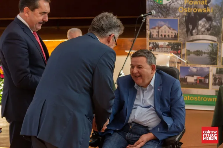 Podsumowanie piątej kadencji rady powiatu ostrowskiego (zdjęcia, wideo)