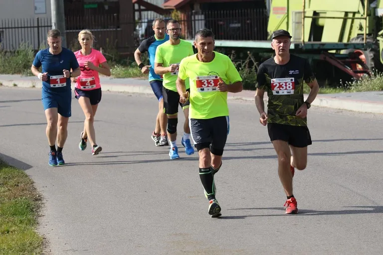 Dobre wyniki biegaczy z powiatu w Susku Starym (zdjęcia, wideo)