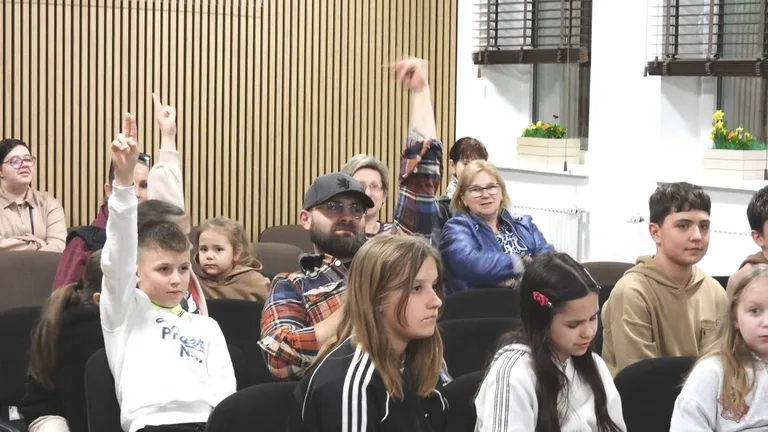 Noc z Sowami w małkińskim GOKiS (zdjęcia, wideo)