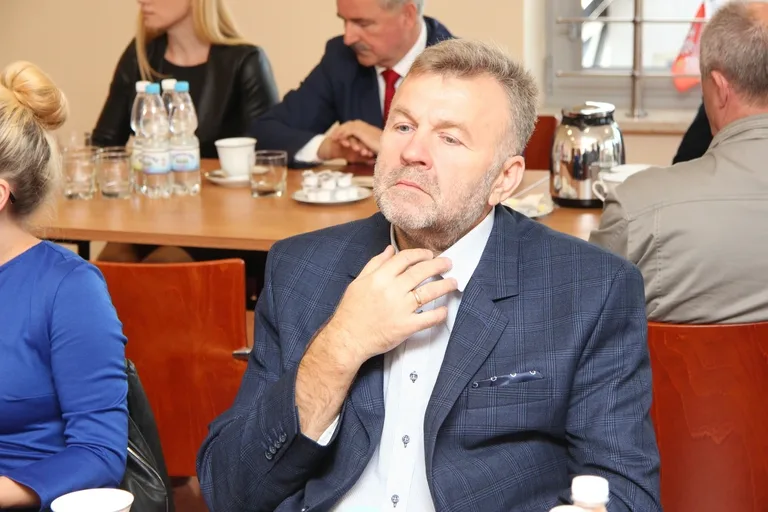Sprzęt dla strażaków z Nieskórza (zdjęcia)