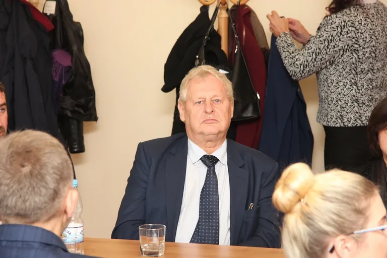 Sprzęt dla strażaków z Nieskórza (zdjęcia)