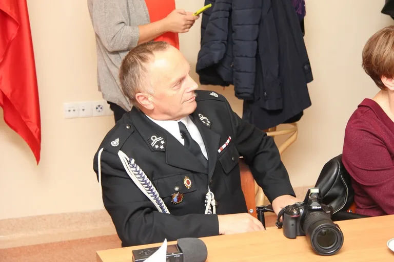 Sprzęt dla strażaków z Nieskórza (zdjęcia)