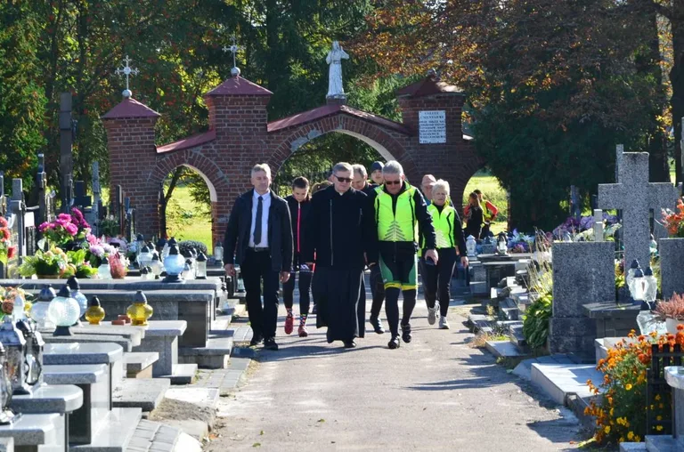 Rajd Rowerowy Śladami Prymasa Tysiąclecia (zdjęcia)