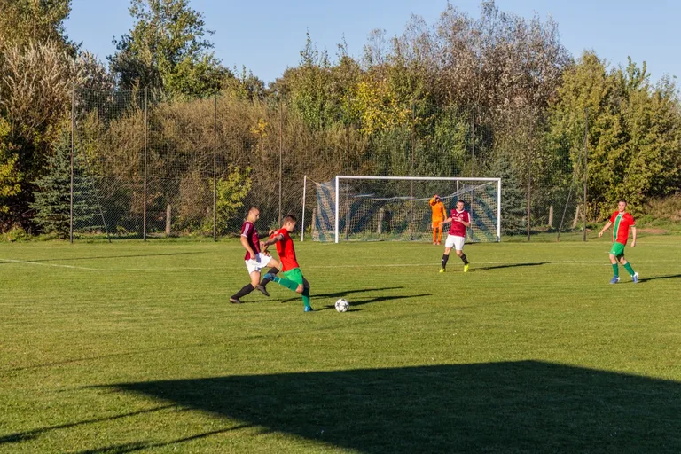 MKS Małkinia pokonała Jutrzenkę Cegłów (zdjęcia, wideo)