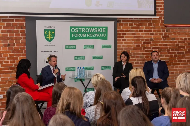 OFR: młodzież o swoich pomysłach i problemach (zdjęcia, wideo)