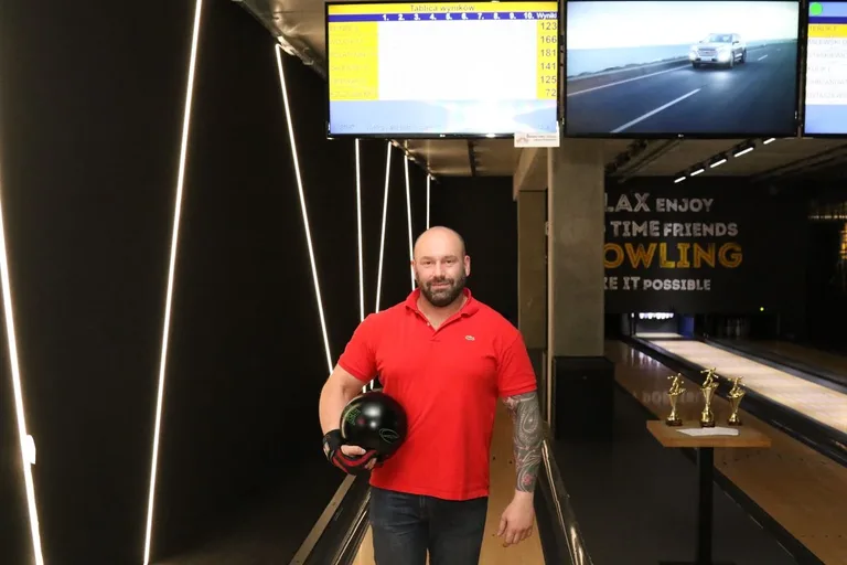 Kręglarze zagrali dla małej Kalinki (zdjęcia, wideo)