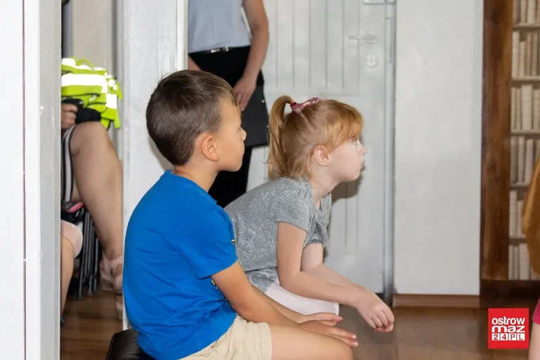 Spotkanie z bajką ostrowskich dzieci (zdjęcia, wideo)