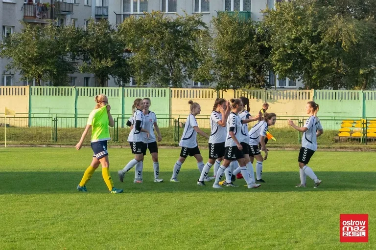 Ostrovia przegrywa przy Warchalskiego (zdjęcia)