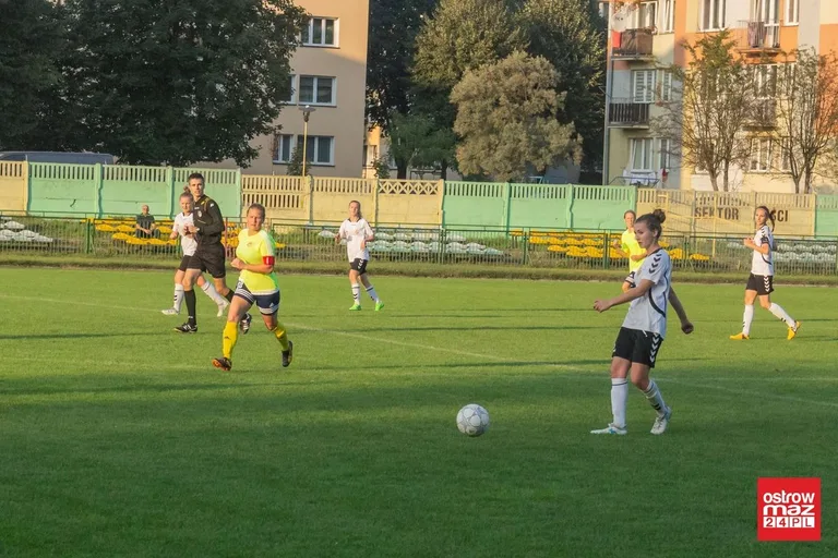 Ostrovia przegrywa przy Warchalskiego (zdjęcia)