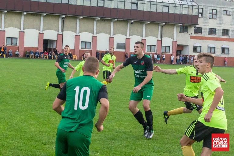 Szalony mecz Ostrovii. Żbik górą (zdjęcia, wideo)