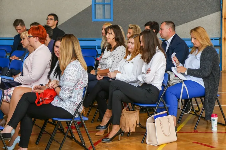 Stopnie zawodowe nauczyciela dyplomowanego dla 25 pedagogów z powiatu ostrowskiego (zdjęcia, lista nominowanych)