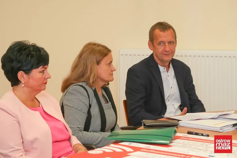 Środki unijne na dofinansowanie oświaty w Komorowie (zdjęcia)