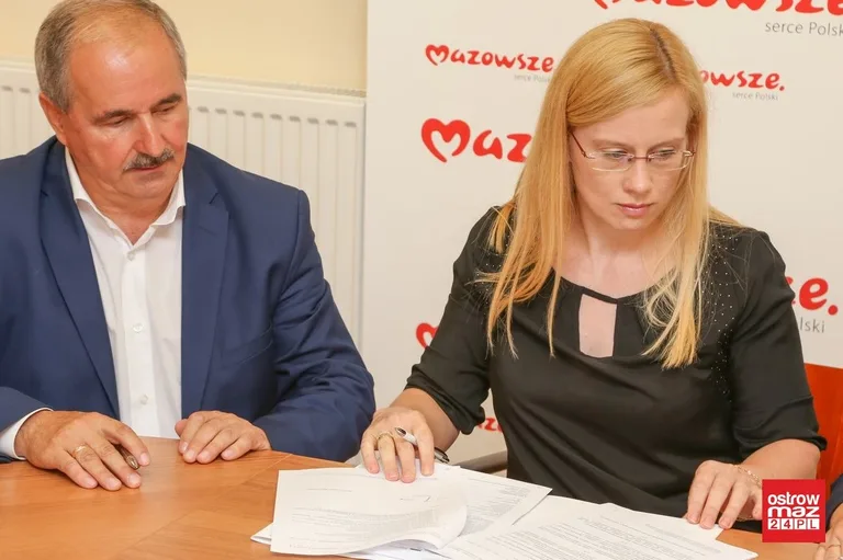 Środki unijne na dofinansowanie oświaty w Komorowie (zdjęcia)