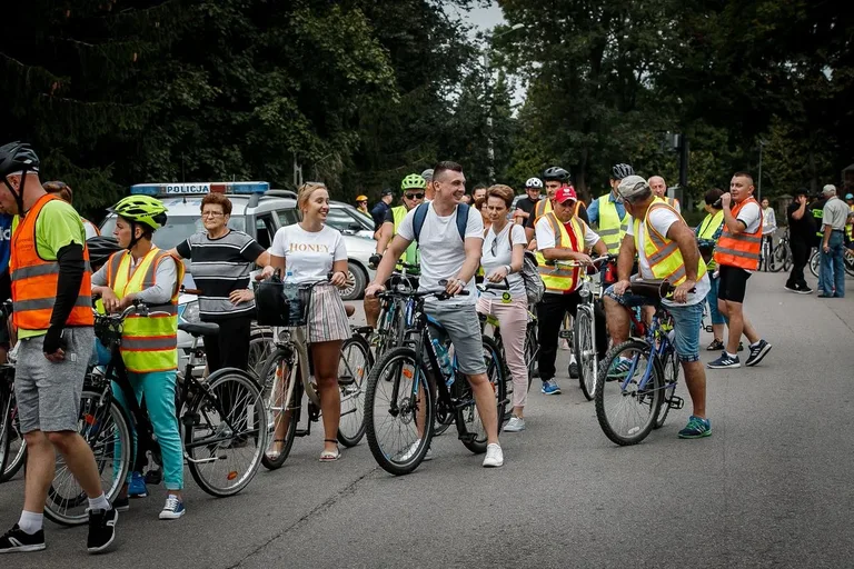 Rajd rowerowy w Andrzejewie. Upamiętnili poległych