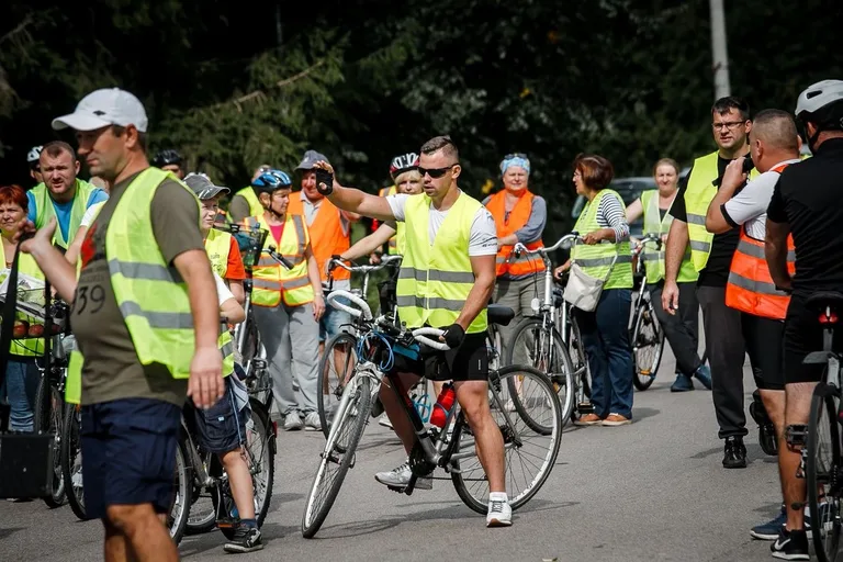 Rajd rowerowy w Andrzejewie. Upamiętnili poległych