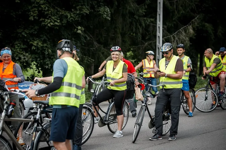 Rajd rowerowy w Andrzejewie. Upamiętnili poległych