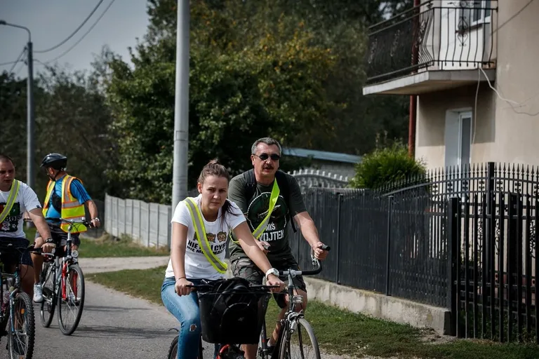 Rajd rowerowy w Andrzejewie. Upamiętnili poległych