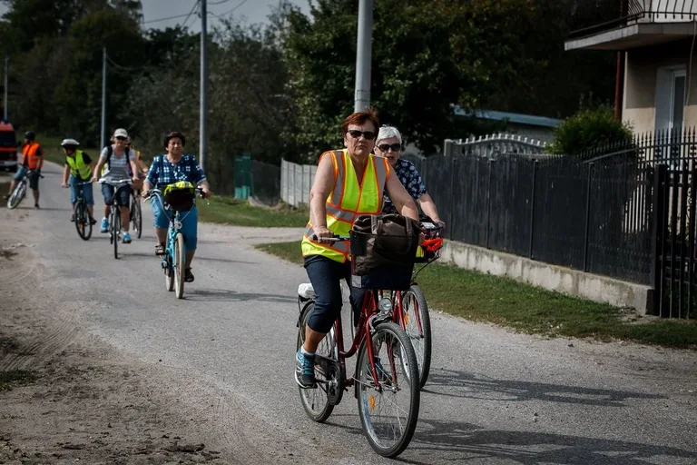 Rajd rowerowy w Andrzejewie. Upamiętnili poległych