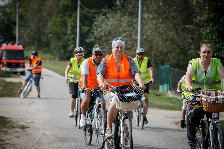 Rajd rowerowy w Andrzejewie. Upamiętnili poległych