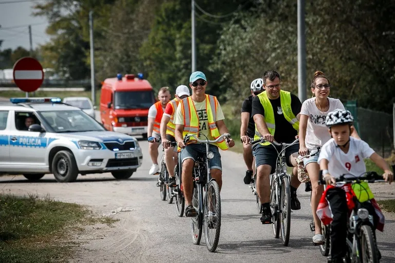 Rajd rowerowy w Andrzejewie. Upamiętnili poległych