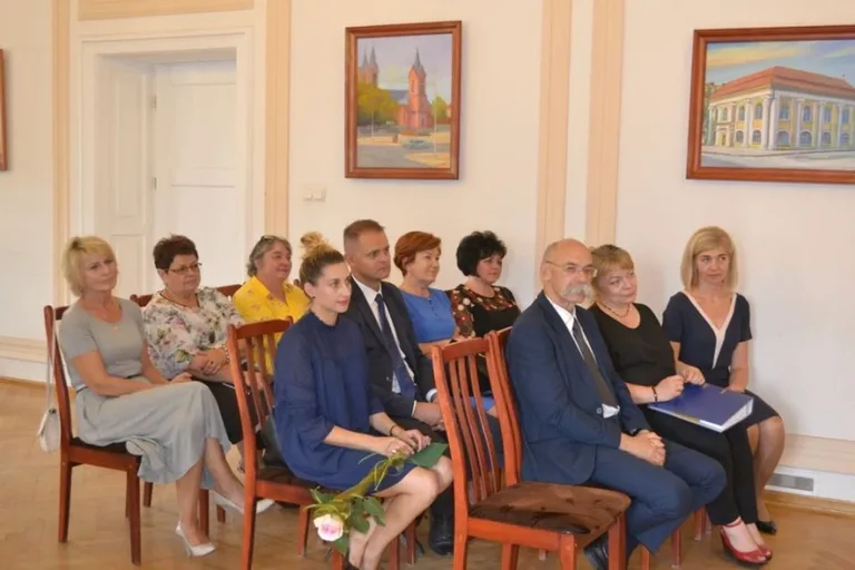Awans zawodowy ostrowskich nauczycieli (zdjęcia)