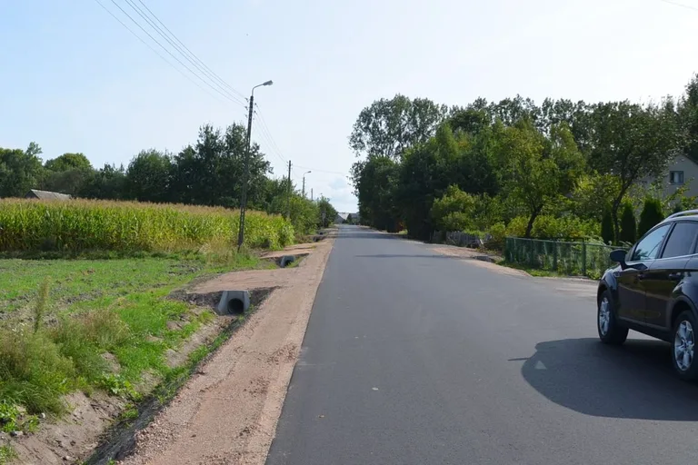 Droga powiatowa w gminie Stary Lubotyń oddana do użytku (zdjęcia)