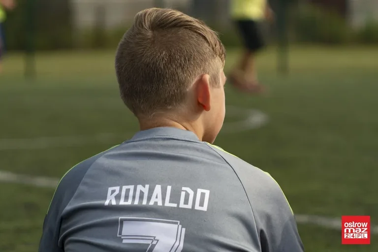 Dzień Sportu na orliku przy "trójce" (zdjęcia)
