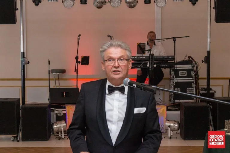 Jubileusz 20-lecia powiatu ostrowskiego (zdjęcia, wideo)