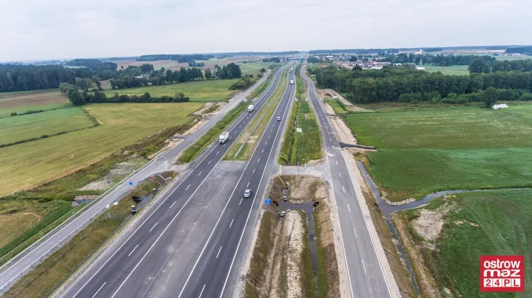 S8 wciąż w trakcie przebudowy (zdjęcia z lotu ptaka)
