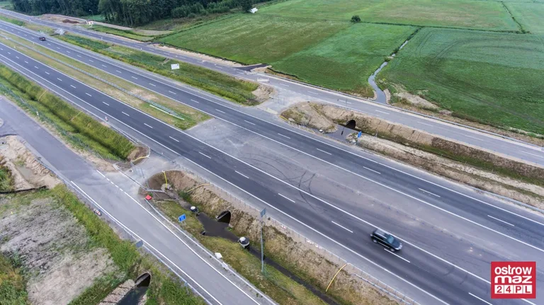 S8 wciąż w trakcie przebudowy (zdjęcia z lotu ptaka)